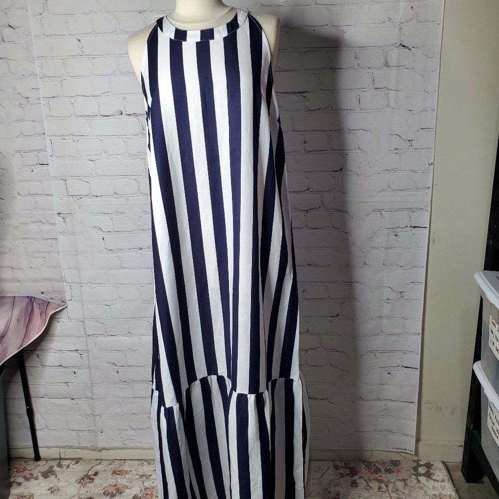 Ey Signature Maxi Dress
